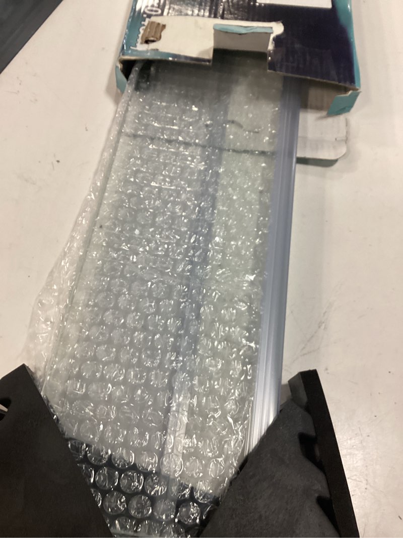 Condition photo showing New/Like New for 29.21x11.69 x0.16in clear tempered glass canopy | aquarium fish tank hoods fits for most 20long/29 gallon fish tanks (aqueon, marine land & perfecto)