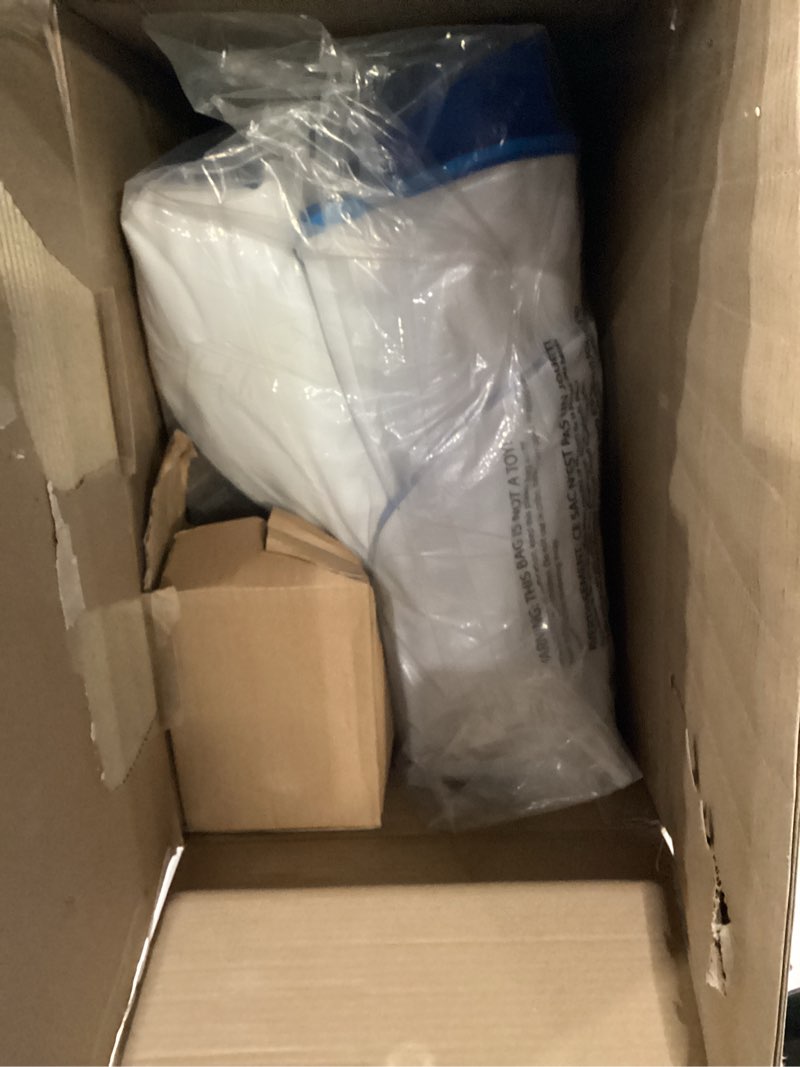 Condition photo showing New/Like New for Sea-Doo Six-Person Inflatable Island with Speaker