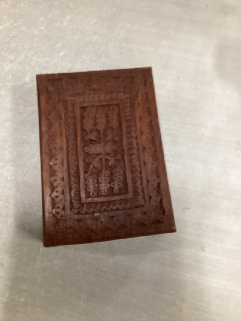 Condition photo showing Good Condition for Handcrafted Wooden Box with Intricate Carving 5 x 7 Inch Keepsake Storage Box for Jewelry Trinkets or Gifts Decorative Wooden Organizer Chest