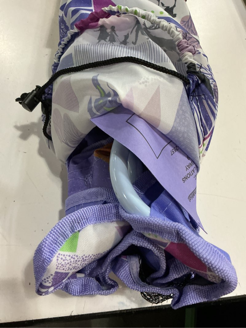 Condition photo showing New/Like New for disney frozen kids chair foldable for camping, sports or patio with carry bag, toddlers 24m+