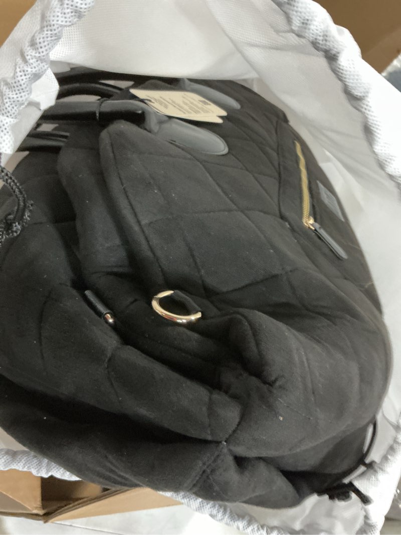 Condition photo showing New/Like New for traveler's choice argo on the purr-suit 18" pet tote, black