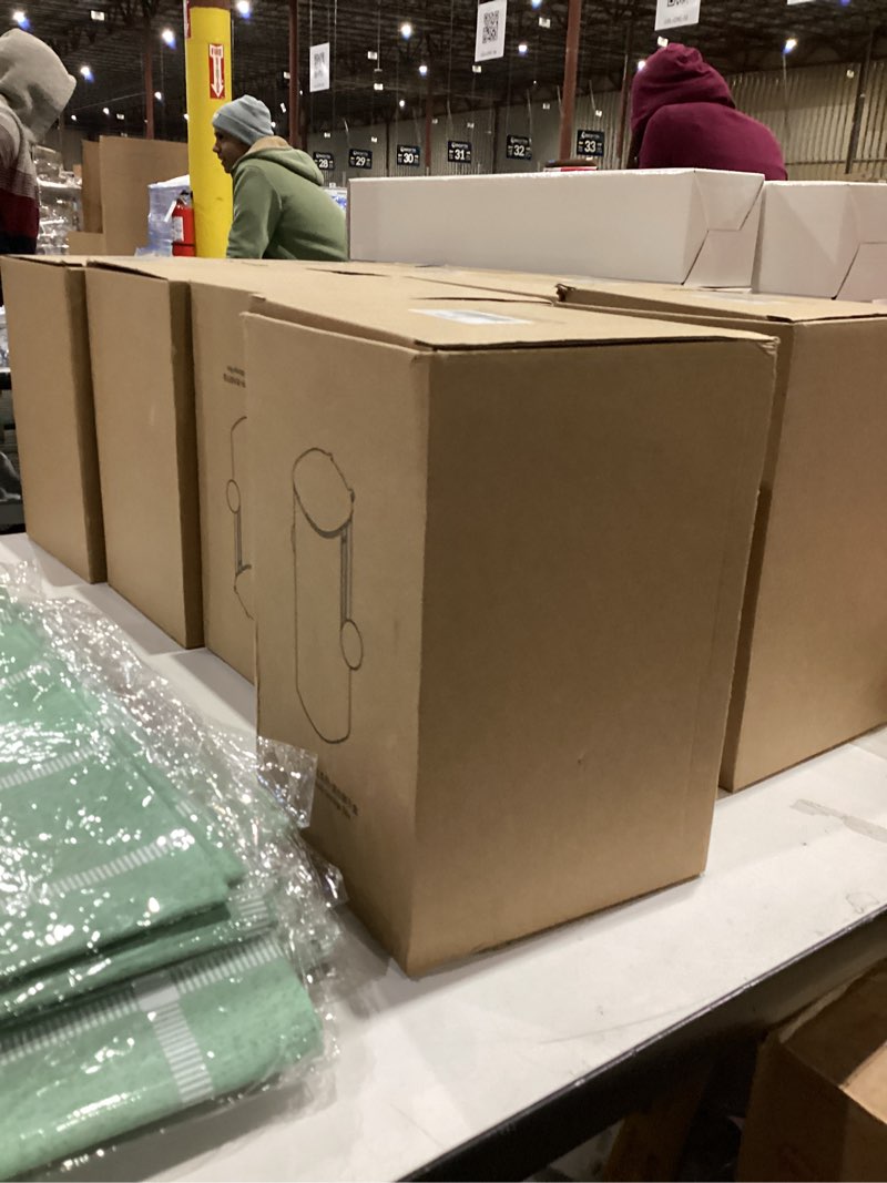 Condition photo showing New/Like New for 2026 Upgraded Automatic-Lift Makeup Brush Holder, Makeup Organizer with Dustproof & Leakproof Design, Four-slot Make up Brushes Cup for Eyebrow Pencil, Nail Polish, Lip Gloss