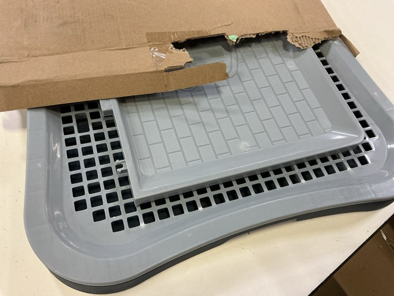 Condition photo showing Good Condition for pee pad holder, indoor potty tray for puppy and small size dog with pee wall, non-skid feet, 20 * 15.4 * 1.4 inch (large)