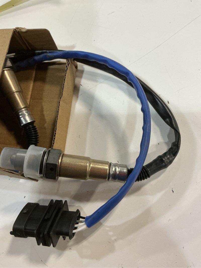 Condition photo showing Good Condition for 234-4528 234-4529 Upstream Downstream Oxygen O2 Sensor for Chevy 1.4L 1364cc Cruze 2011-2015, Sonic 2012-2020, Trax 2013-2021 for Buick Encore 2013-2021