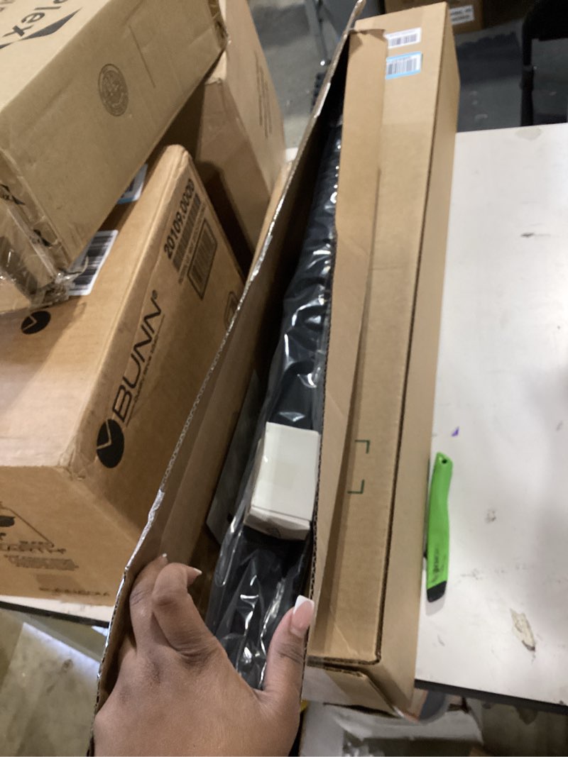 Condition photo showing Good Condition for unishades no drill blinds for windows 1" vinyl l-shaped slats cordless mini blinds for home, for window size 28" w × 48" h black black 28" w × 48" h