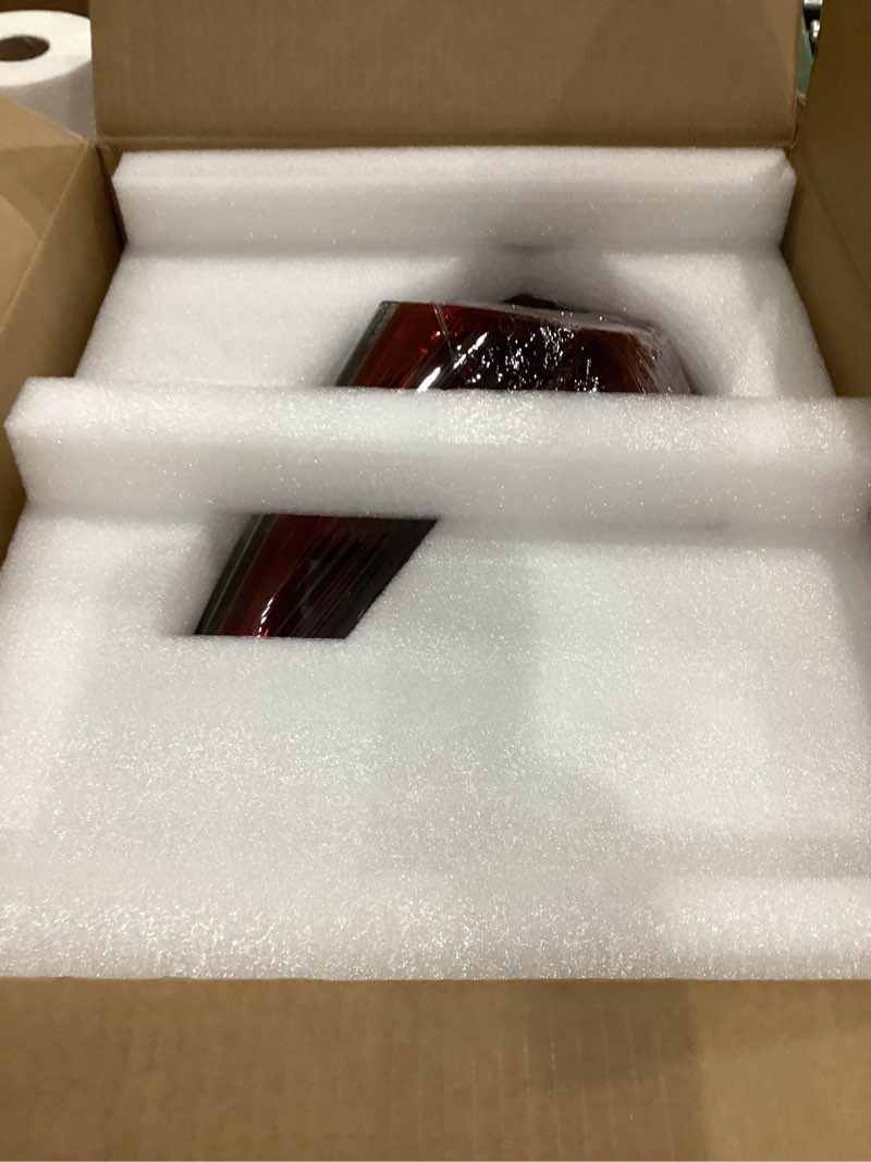 Condition photo showing As Is for Outer Tail Light Assembly Compatible with CR-V CRV 2020 2021 2022 Left Rear Tail Lamp Driver Side HO2804122 33550TLAA21