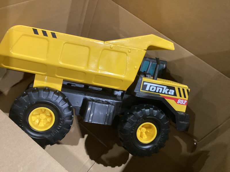Condition photo showing Good Condition for Tonka Steel Classics Mighty Dump Truck - Made with Steel & Sturdy Plastic, Yellow Toy Construction Truck, Boys and Girls, Kids, Toddlers, Ages 3+