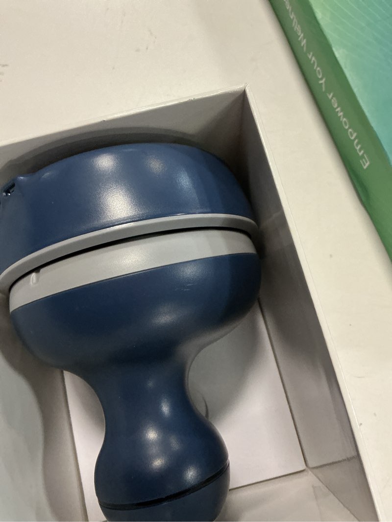 Condition photo showing Good Condition for comfier cordless electric scalp massager with mutlti-modes vibration, handheld cat head massager for pets, portable dog head massage for deep clean and stress relax blue