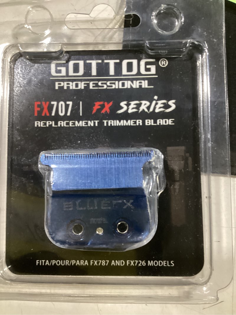 Condition photo showing Good Condition for fx707bl replacement blades for all fx787 & fx726 trimmers, gottog fxblue zero-gapped replacement blades compatible with babyli*s* trimmer blades (fx707bl) - blue