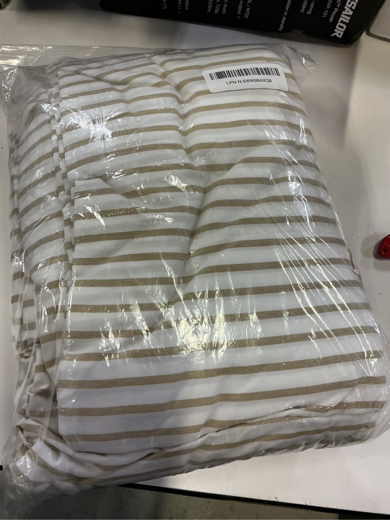 Condition photo showing Good Condition for queen size 4 piece sheet set - comfy breathable & cooling sheets - hotel luxury bed sheets for women & men - deep pockets, easy-fit, soft & wrinkle free sheets - beige stripes oeko-tex bed sheet set 44 - beige stripes 2 queen