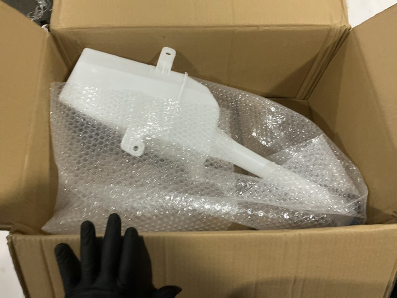 Condition photo showing Good Condition for windshield washer fluid reservoir tank assembly with (filler neck inlet/cap) without low fluid level sensor ? motor fit for kia sorento 2016-2020 98620-c6000 98620c6000 98620-c5500 98620c5500