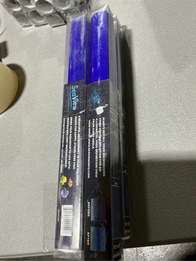 Condition photo showing Good Condition for Seaview Brilliant Backgrounds Deep Sea Blue/ Midnight black, 12" L X 30" W