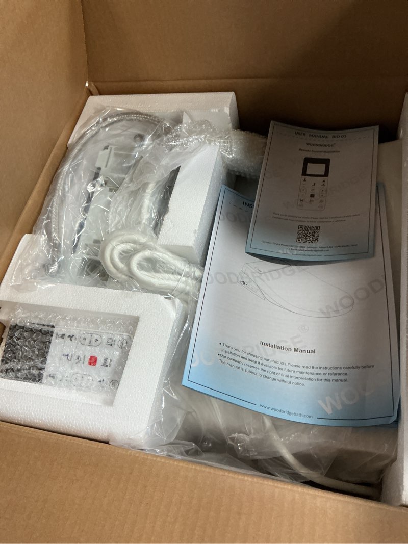 Condition photo showing Good Condition for WOODBRIDGE BIDET DE TOILETTE ÉLECTRONIQUE BID01