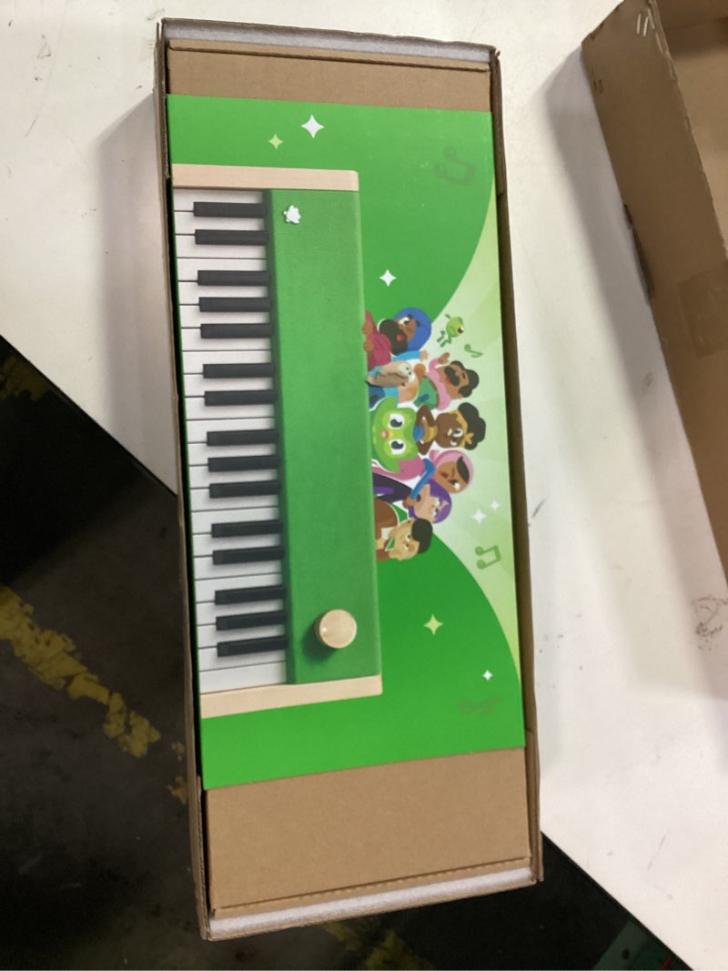 Condition photo showing New/Like New for Loog Digital Piano - Portable Keyboard for Beginners with Musician Grade Sound, MIDI Over USB-C Rechargeable Musical Educational Instrument (Loog x Duolingo piano)