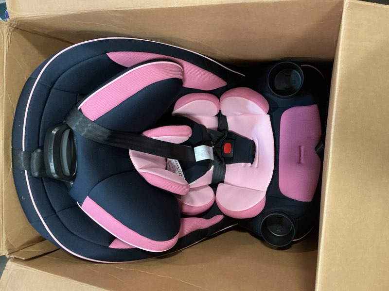 Condition photo showing Good Condition for Safety 1st Grow and Go All-in-One Slim Convertible Car Seat, Rear Facing, 5-40 lbs, Forward Facing (30–65 lbs), High Back Booster Seat 40-100 pounds, Vineyard Girl Vineyard Girl Original