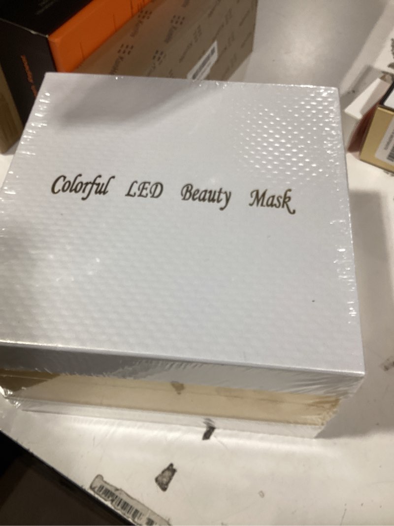 Condition photo showing New/Like New for Similar product 7-1 Colors LED Facial Skin Care Mask,Red Light Mask for Face, Cordless Led Face Mask Light,Salon or Home,White.