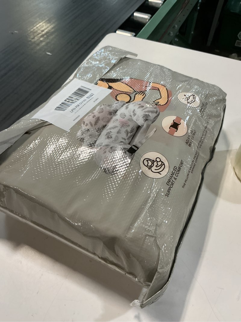 Condition photo showing New/Like New for pillani nursing pillow for breastfeeding, breast feeding pillow with security fence for enhanced comfort, baby registry search, removable cotton cover, adjustable waist strap, newborn pillow supplies animals
