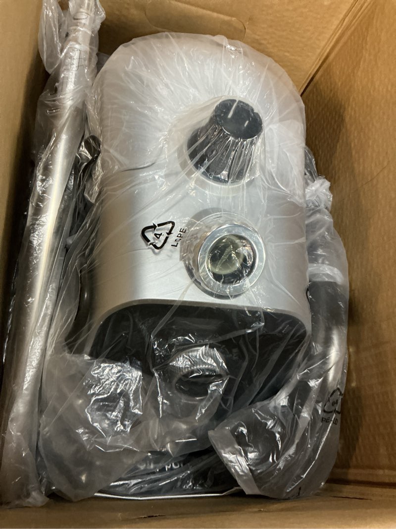 Condition photo showing Good Condition for lakala garment steamer for clothes, 30-second instant heat-up, 2.5l water tanks, with pant clips & dual hanger, powerful handheld, 4-stage adjustable height, standing floor steamer wrinkle remover