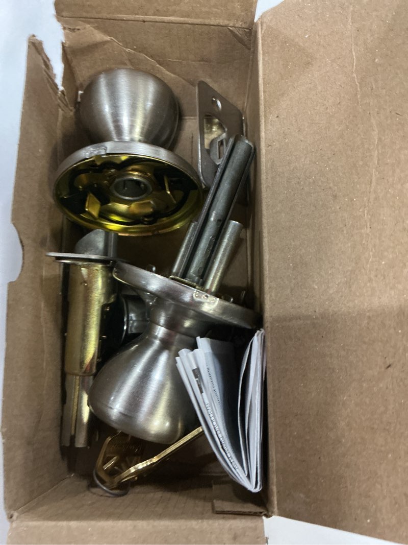 Condition photo showing Good Condition for Kwikset Tylo Entry Door Knob with Lock and Key, Secure Keyed Handle Exterior, Front Entrance and Bedroom, Satin Nickel, Pick Resistant SmartKey Rekey Security and Microban Satin Nickel 1 Pack Keyed Entry with Smartkey