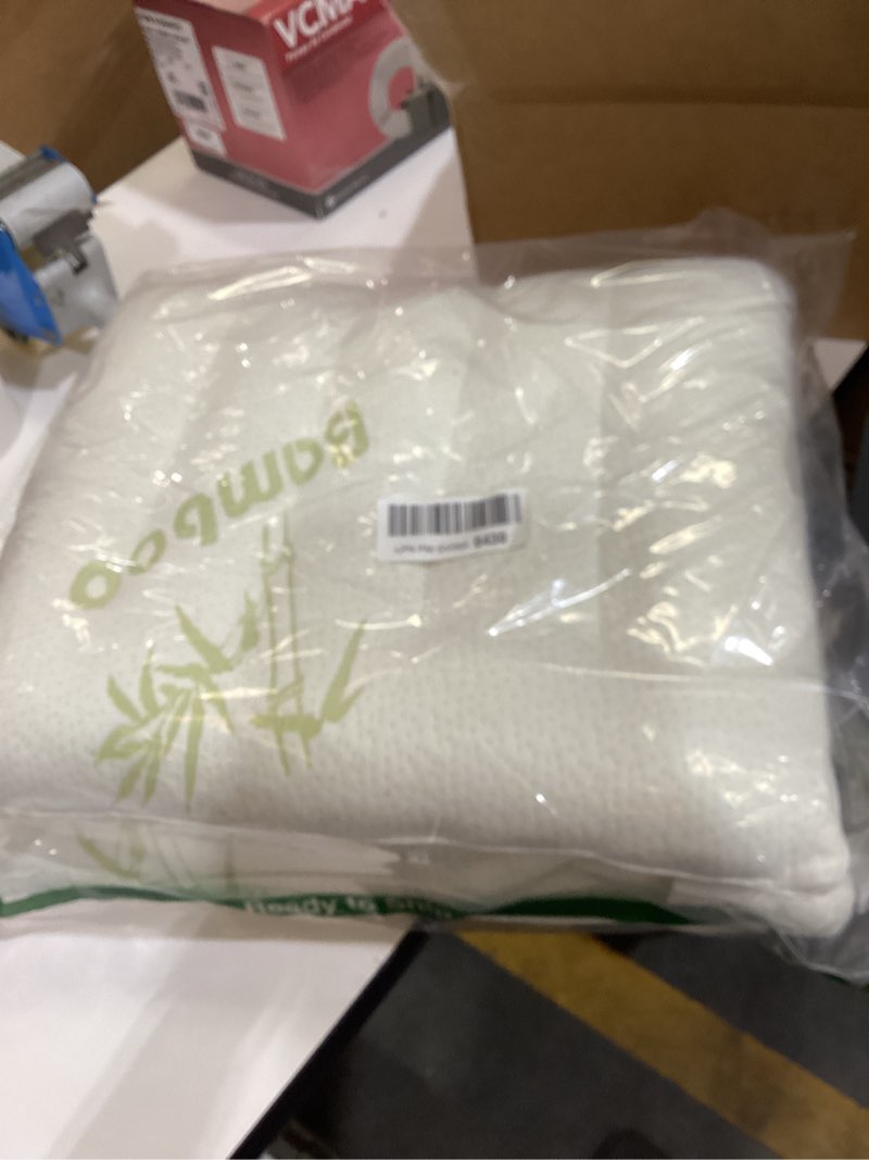 Condition photo showing Good Condition for minupwell ultra thin pillows, flat pillows for sleeping thin, 7d high support 2.5 inch height slim bed pillows for stomach sleeper, standard size -18x36 in - rayon derived from bamboo bamboo green king(pack of 1)