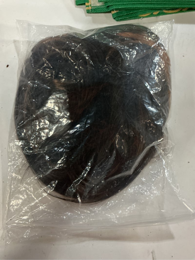 Condition photo showing Good Condition for wigbuy Long Layered Shoulder Length Brown with Camel color Highlight wig Synthetic Hair Fiber Highlight Multicolor Wigs for White Women