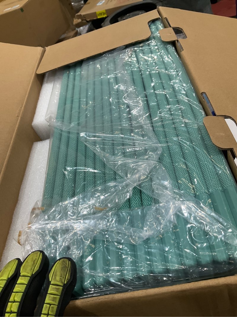 Condition photo showing Good Condition for 20pc ,magnetic fort building building panels