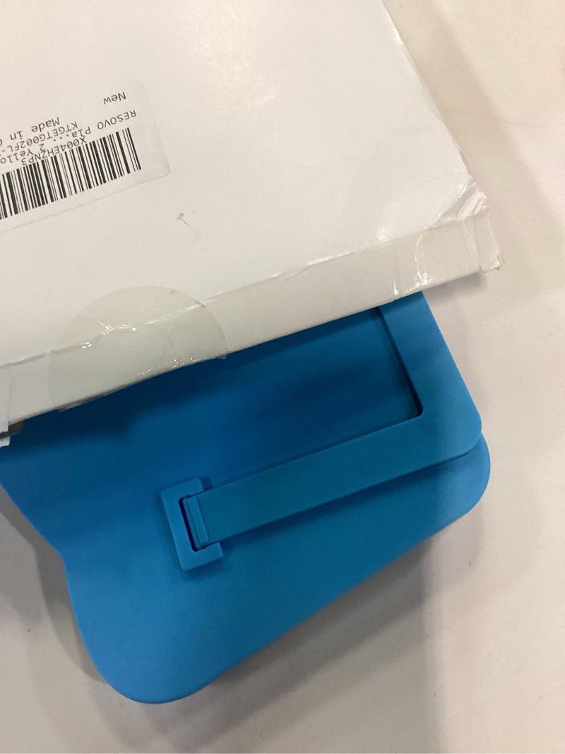 Condition photo showing Good Condition for Playing Cards Holders Stands Decks w/Foldable Tabletop Stand, 3 Layers Design for Poker UNO Cards, Playing Card Accessories, Set of 4 (2 Blue + 2 Yellow)