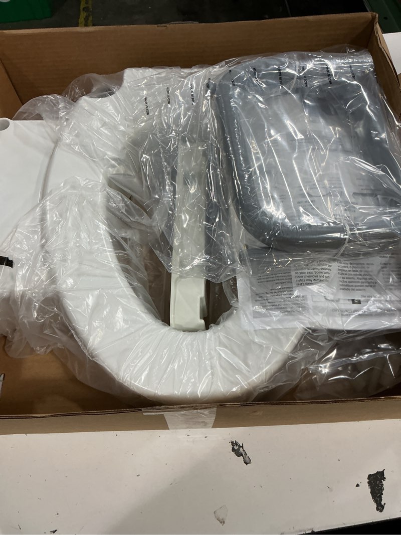 Condition photo showing New/Like New for bemis rise 4.5" raised toilet seat with support handles, hinges never loosen, fits round and elongated raised seat with handles