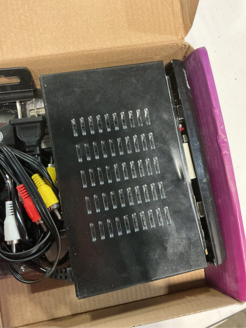 Condition photo showing As Is for dp ctcb105 over the air digital tv converter & dvr box