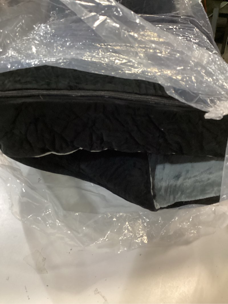 Condition photo showing As Is for Dog Car Seat for Dogs Up to 35lbs,Fully Detachable and Washable,Memory Foam Covered Soft Fabric,Easy to Install with Adjustable Straps,Anti-Slip Bottom,2 Side Pockets(Black/Grey,Medium) Black/Grey Medium