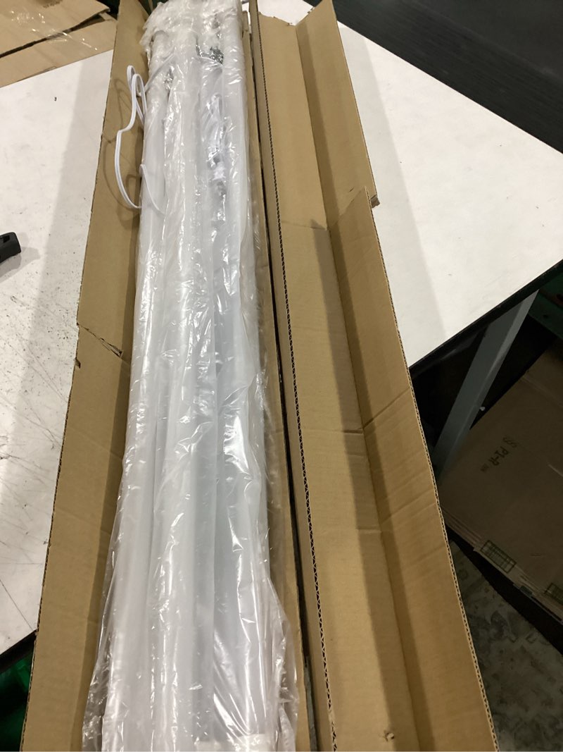 Condition photo showing New/Like New for hykolity 2 pack 46” utility led shop light linkable, 5000k daylight 42w led ceiling lights for garages, workshops, basements, hanging or flush mount, included power cord and pull chain, 4200lm, etl