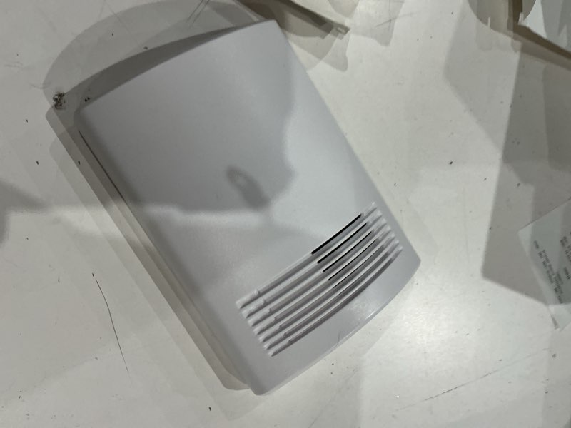 Condition photo showing As Is for utilitech white wireless doorbell kit