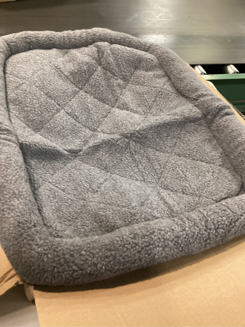 Condition photo showing Good Condition for Furhaven Dog Bed for Medium/Small Dogs & Indoor Cats, 100% Washable, Sized to Fit Crates - Sherpa Fleece Bolster Crate Pad - Gray, Medium Medium Gray