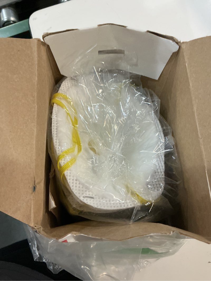 Condition photo showing New/Like New for 3M Cool Flow Valve Respirator 8511  N95  White  10 Masks