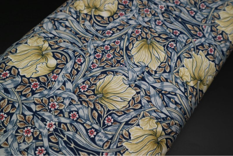 ColorBird Fl…Living Room 2 Panel Curtains (similar to stock photo)