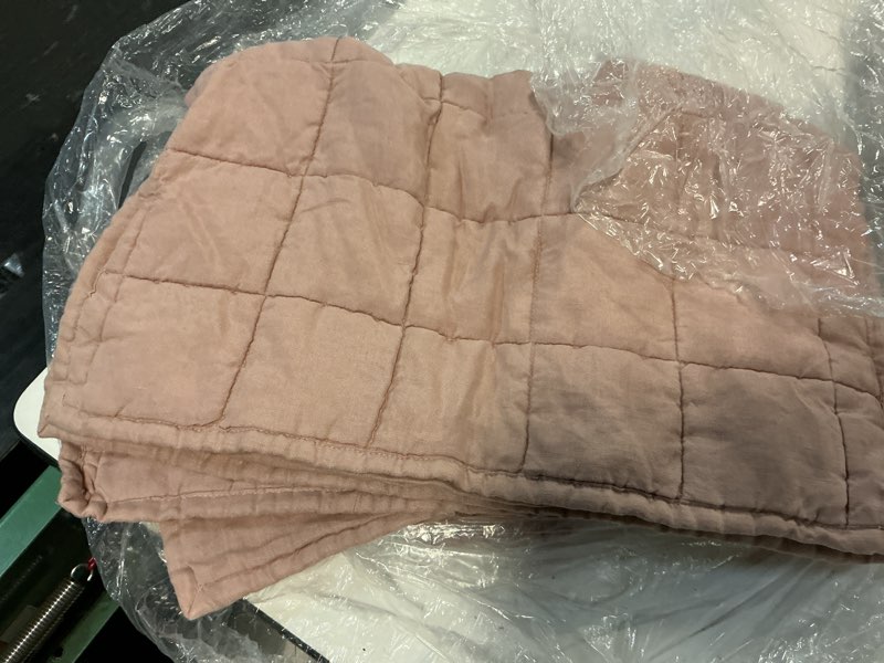 Condition photo showing Good Condition for european linen box quilted sham set, full/queen, dusty mauve