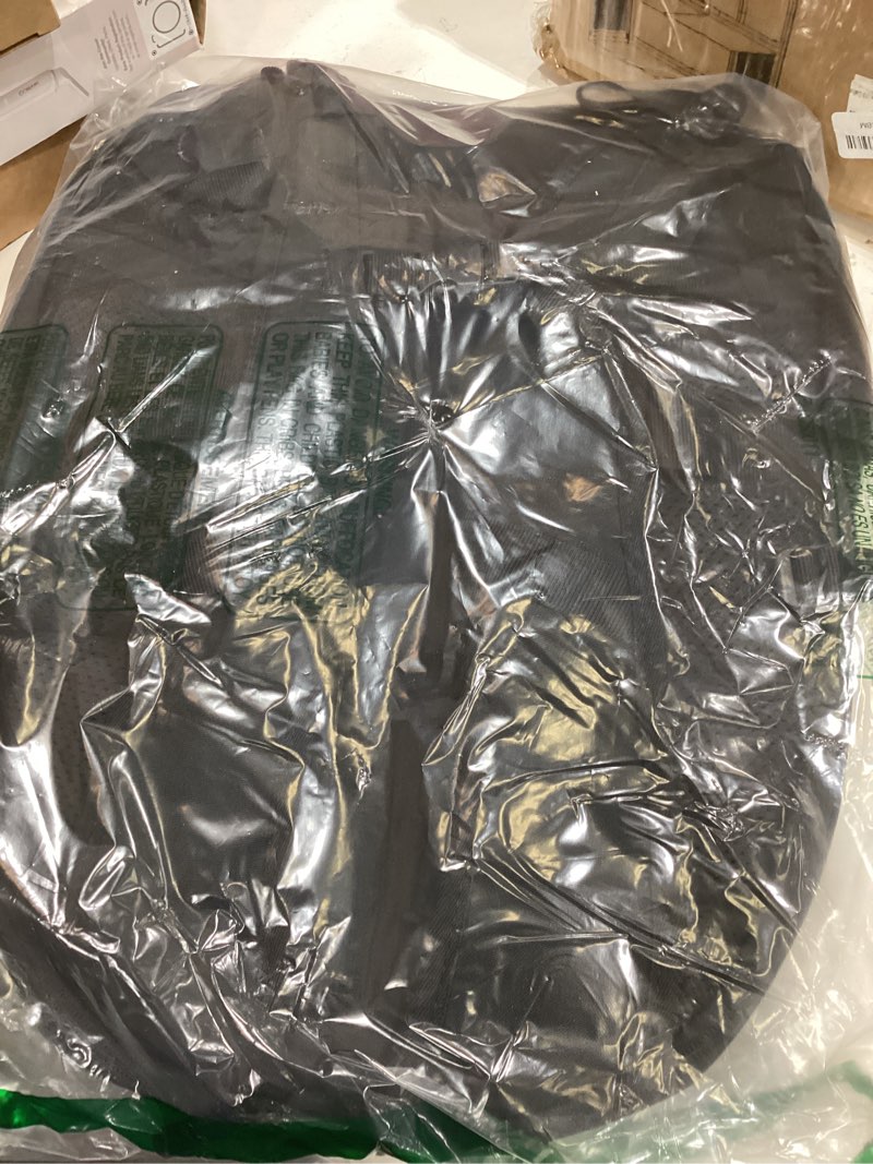 Condition photo showing Good Condition for KROSER Laptop Backpack Large Computer Backpack Fits up to 17.3 Inch Laptop with USB Charging Port Water-Repellent Travel Backpack Casual Daypack for Business/College/Women/Men-Charcoal Black 17.3 Inch A-charcoal Black-17.3"