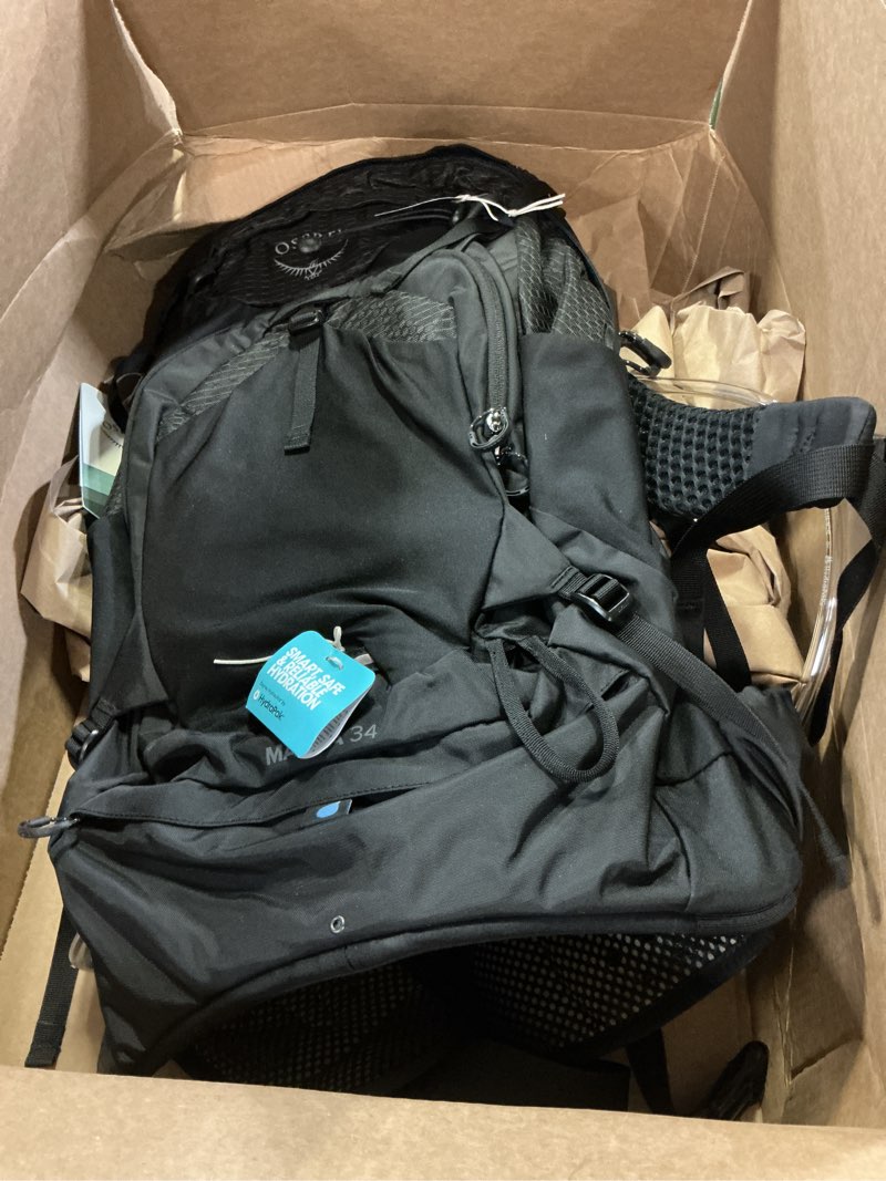 Condition photo showing New/Like New for osprey manta 34l men's hiking backpack with hydraulics reservoir, black 34l black