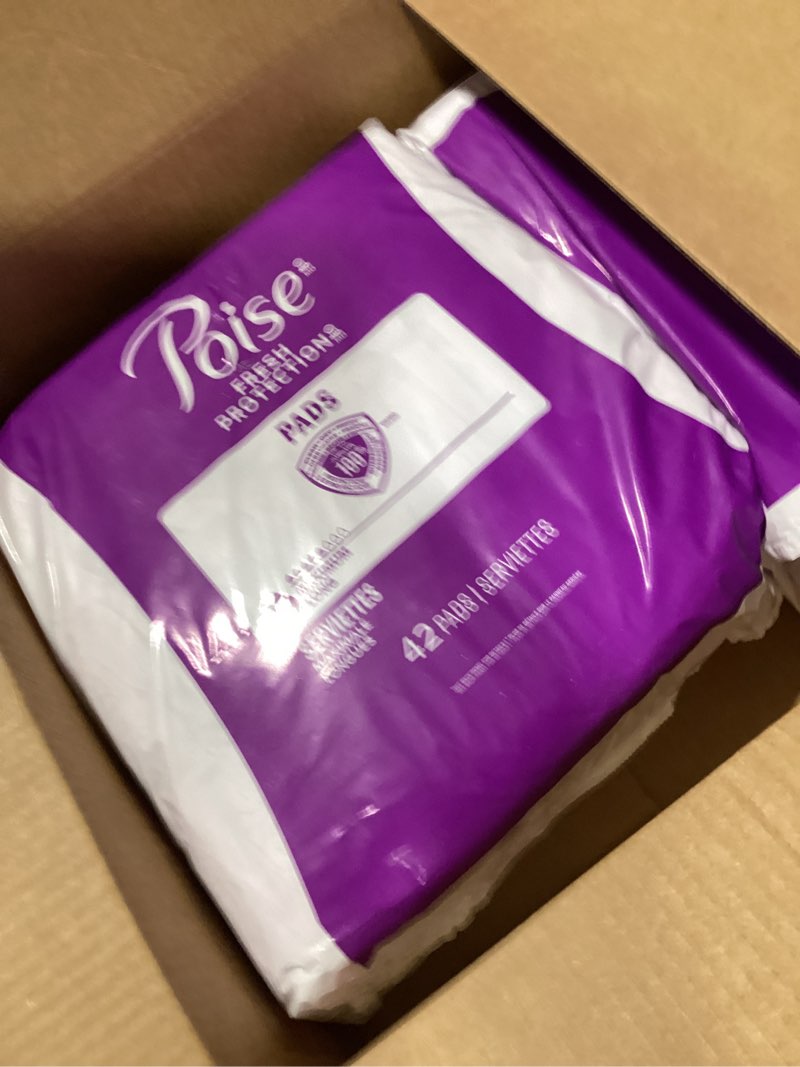 Condition photo showing New/Like New for poise daily incontinence panty liners, 2 drop very light absorbency, long, 44 count of pantiliners, packaging may vary