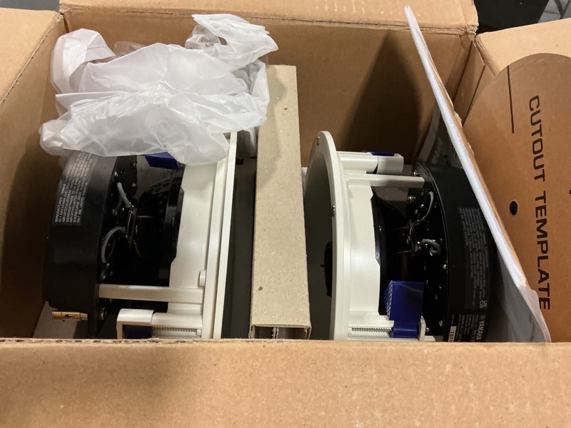 Condition photo showing Good Condition for yamaha ns-ic600 110 watt 6.5-inch 2-way in-ceiling speakers - pair (white) 110-watts 2 speakers