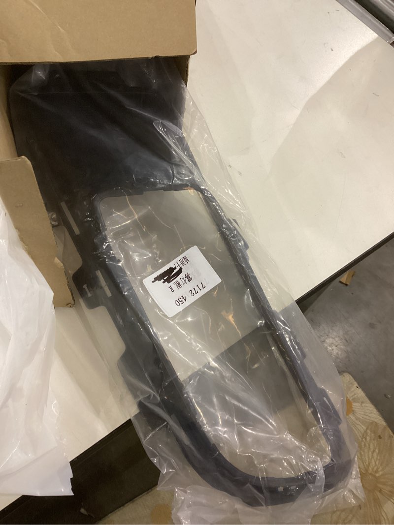 Condition photo showing Good Condition for X AUTOHAUX 1 Pair 51117172450 51117172449 Front Right Passenger Side and Left Driver Side Fog Light Grille Cover Trim for BMW X5 E70 2007 2008 2009 2010