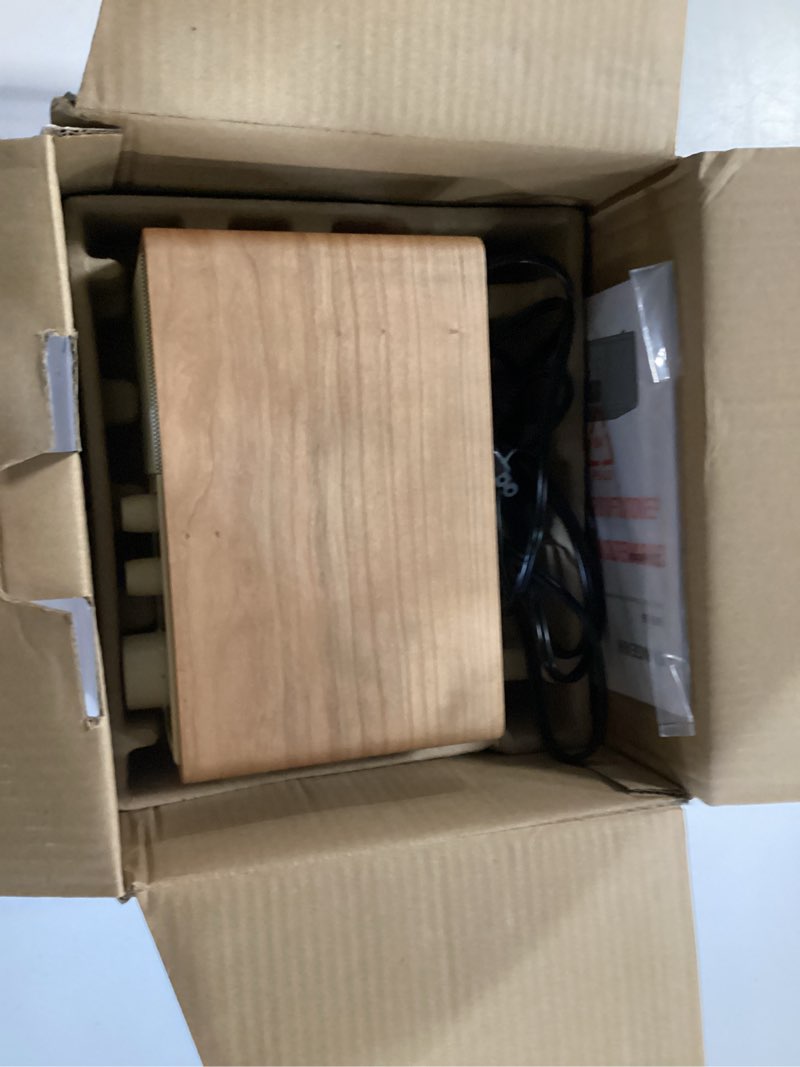 Condition photo showing Good Condition for sangean wr-16 am/fm bluetooth wooden cabinet radio