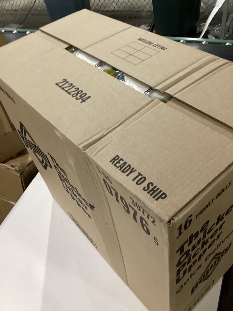 Condition photo showing New/Like New for bounty paper towels quick size, white, 16 family rolls = 40 regular rolls family 16 rolls (107 sheets)