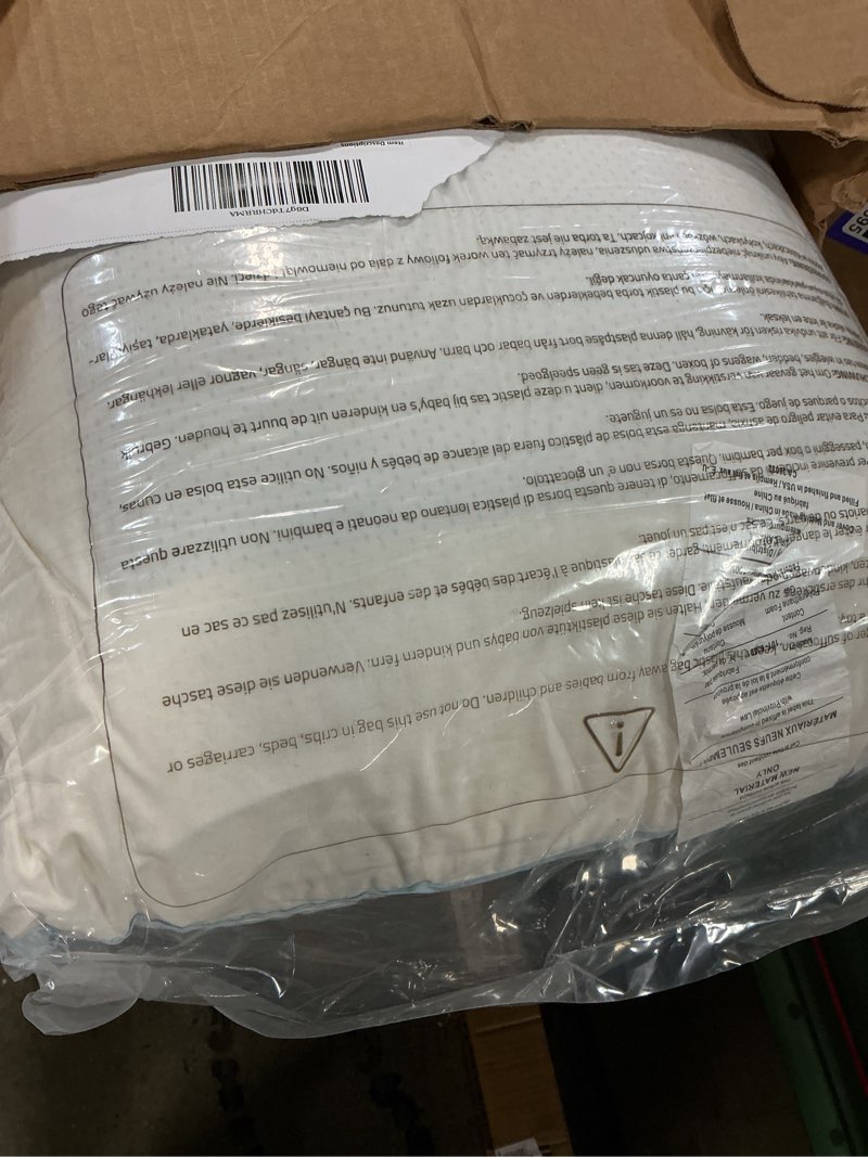 Condition photo showing Good Condition for Tempur-Pedic TEMPUR-Cloud Pillow for Sleeping, Standard, White