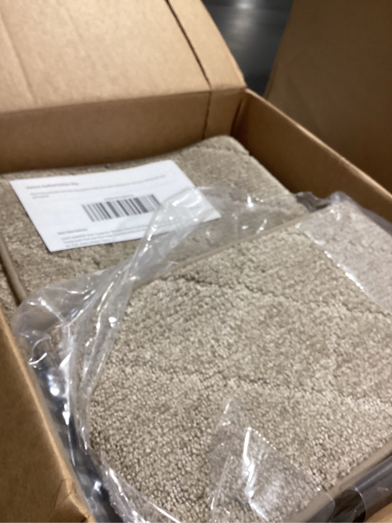 Condition photo showing Good Condition for cosy homeer edging stair treads non-slip carpet mat 28inx9in indoor stair runners for wooden steps, edging stair rugs for kids and dogs, 100% polyester tpe backing (15pc, beige) beige 28 x 9 inches (15 pieces)