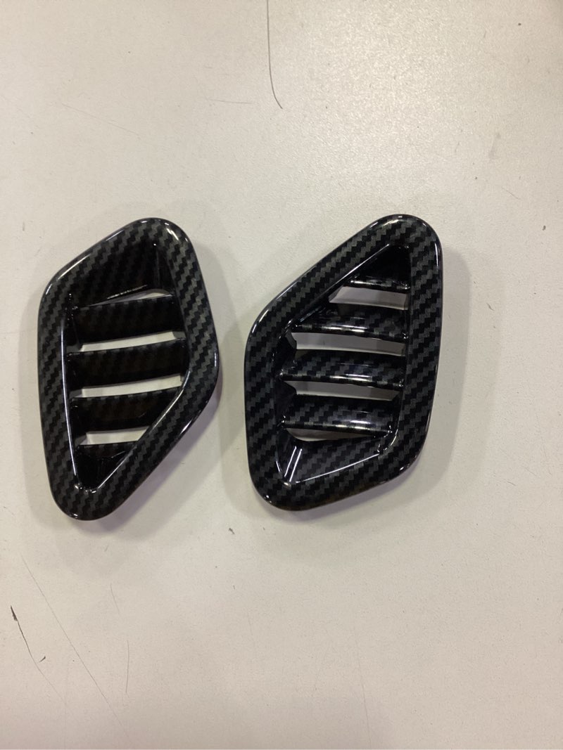 Condition photo showing Good Condition for Cnaurda Side Air Conditioning Vent Outlet Trim, Right & Left AC Air Vent Cover,Air Vent Outlet Trim Covers Compatible with Chevy Trailblazer 2021-2023 Interior Accessories (Carbon Fiber Pattern)