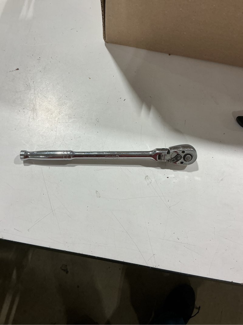 Condition photo showing Good Condition for kobalt 90 -tooth 3/8-in drive full polish handle flexible head ratchet