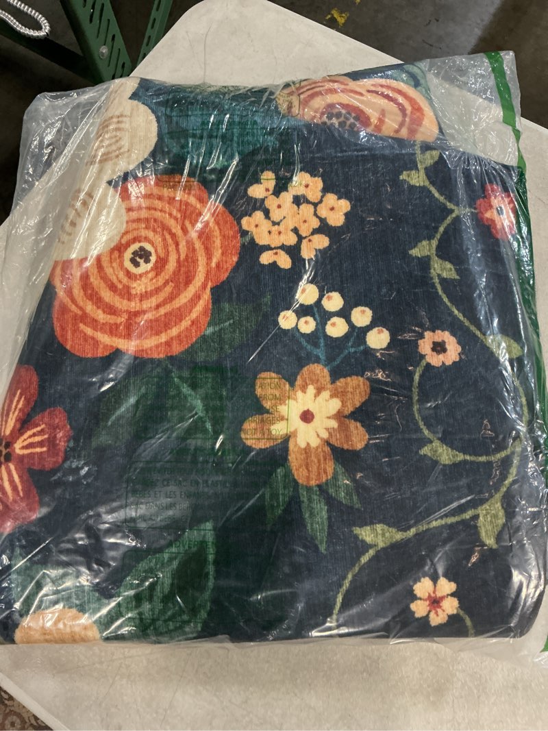 Condition photo showing Good Condition for floral 6ft area rug machine washable boho carpet non slip doormat low pile flower area rugs for living room bedroom kitchen dining room hallway entryway indoor-grey/blue grey/blue 6ft