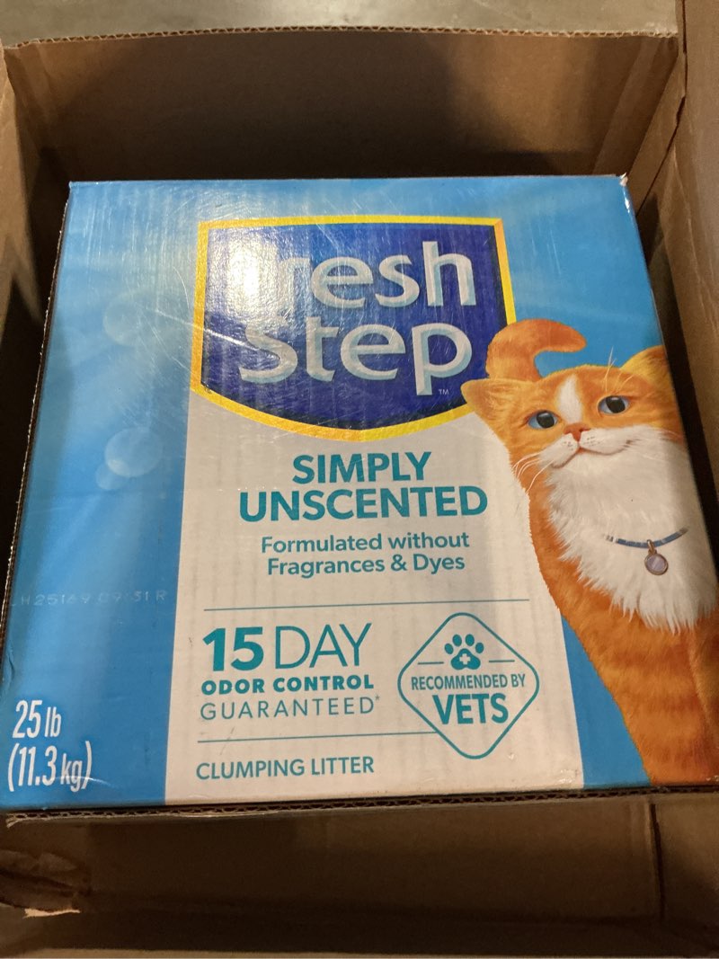 Condition photo showing New/Like New for fresh step simply unscented clumping cat litter  25 lbs