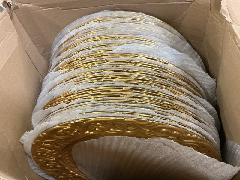 https://lotting-media.assets.bidfta.com/lotting_eca67633-3852-4d15-b91e-1c46420999d3
